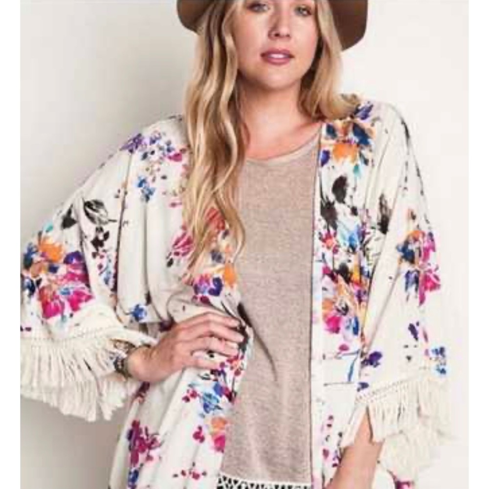 Umgee Floral Fringe Kimono Bohemian Cardigan Duster Cover Up Beach Women Medium